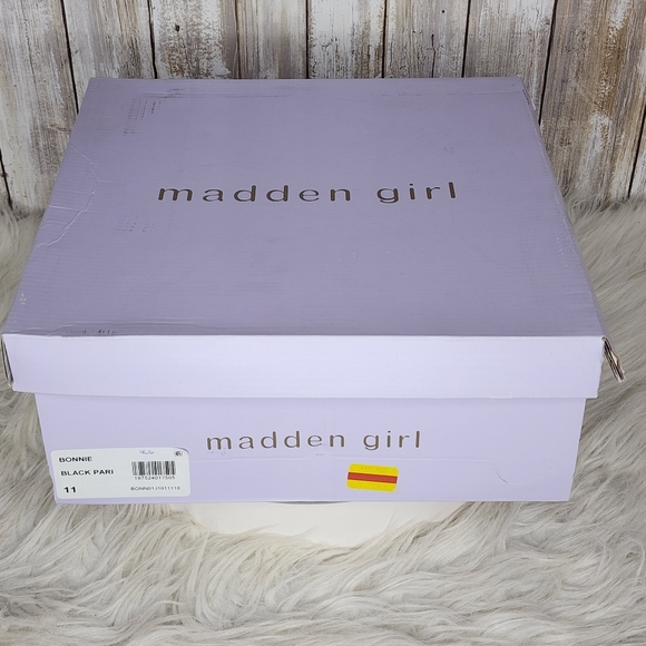 Madden Girl Bonnie Pointed-Toe Block-Heel Dress Booties - Size 11 - Picture 11 of 11